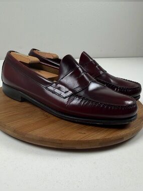 G.H. Bass & Co Men's Classic Burgundy Penny Loafers
